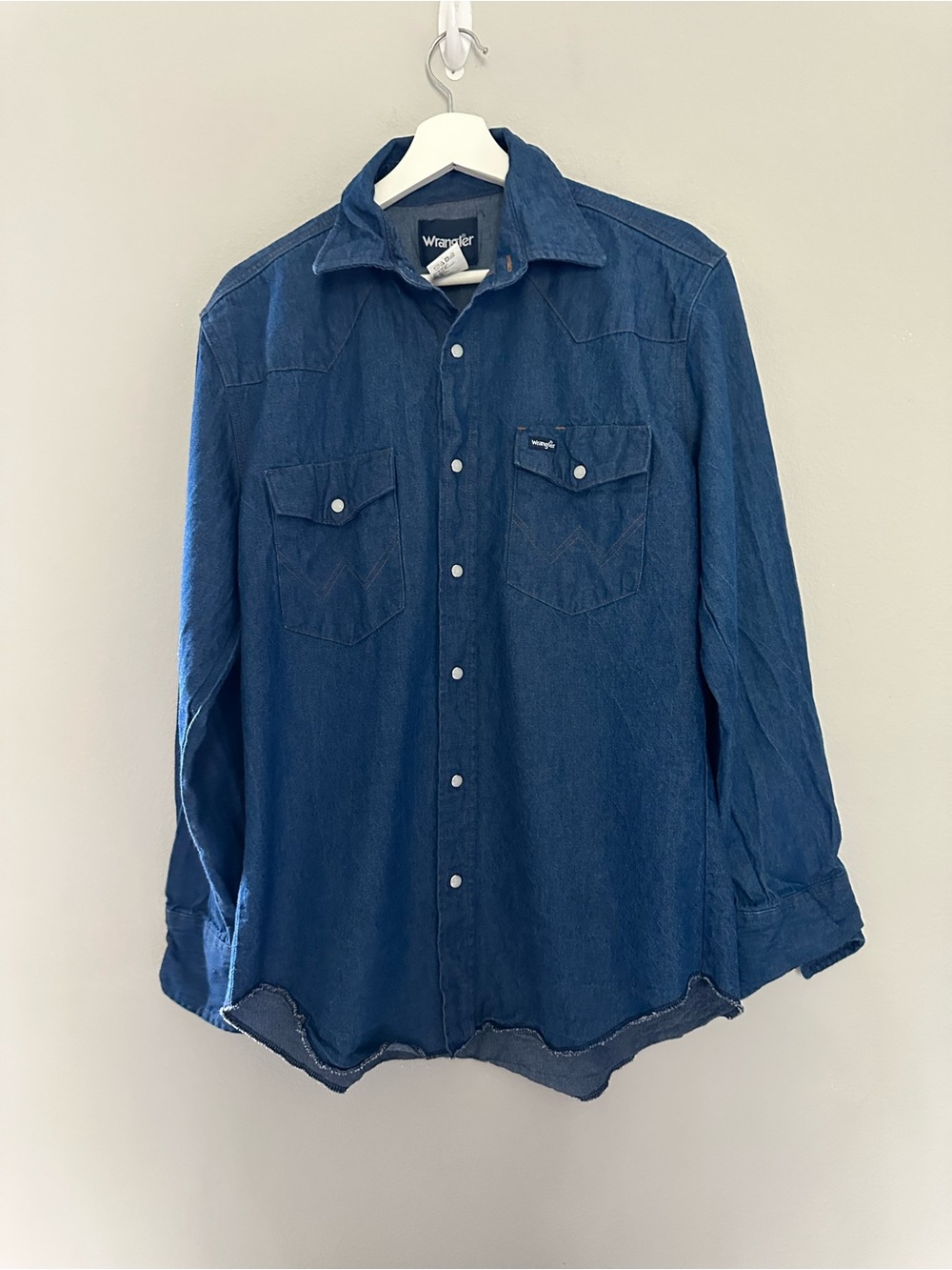 Wrangler Cowboy Cut Denim Snap Shirt size Medium